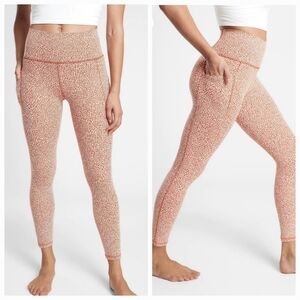 EUC Athleta Salutation Stash II Textured Tight Micro Leopard Rust Orange Small